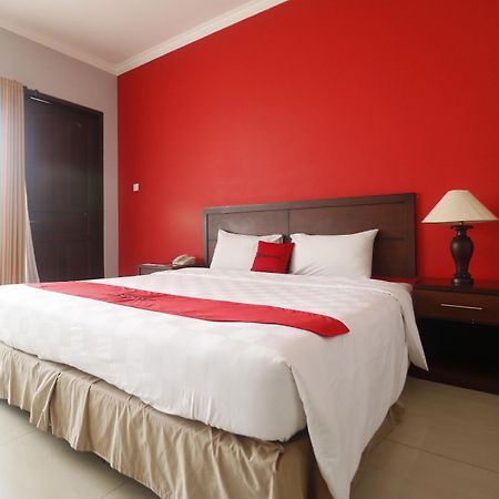 Reddoorz Premium @ Bukit Damai Indah Hotel Баликпапан Екстериор снимка
